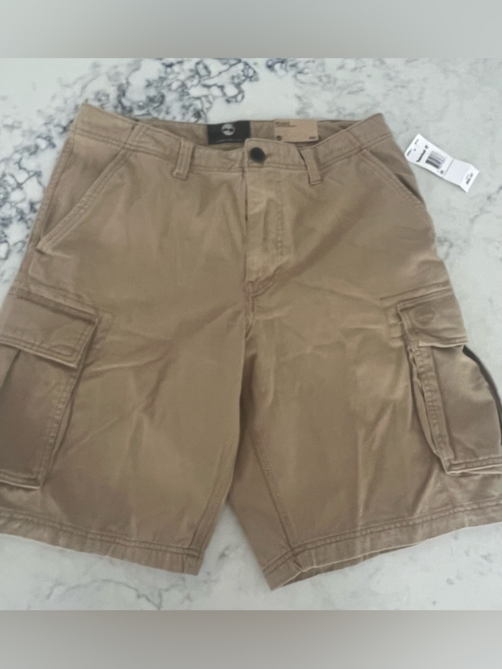 New Timberland Relaxed Beige Khaki cargo short size 33 100% Cotton MSRP $68